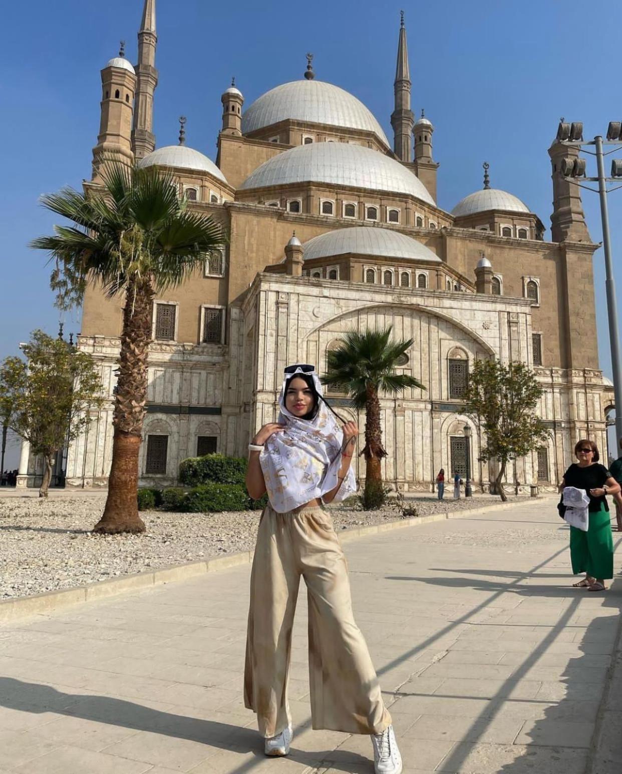 Momen Pyramids Inn Kafrat al Jabal Bagian luar foto